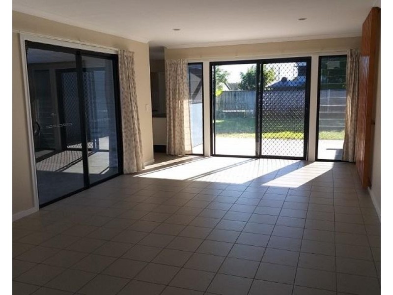 1/15 Bateman Street, Deception Bay QLD 4508