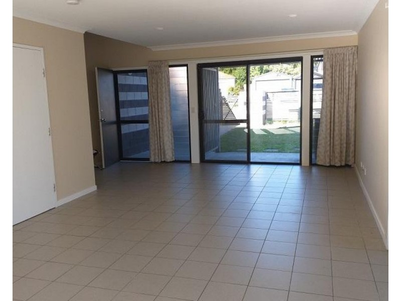 1/15 Bateman Street, Deception Bay QLD 4508