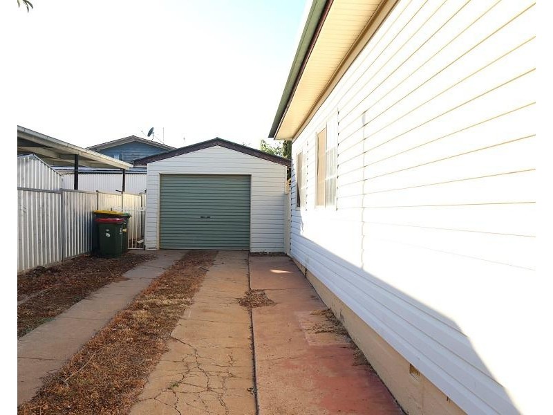 42 Darling Street, Dubbo NSW 2830