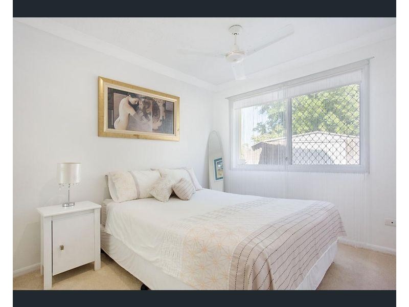 48/50 St Kevin’s Avenue, Benowa QLD 4217