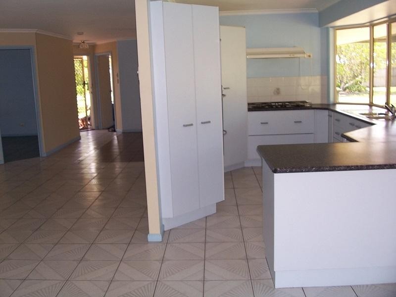 33 Lever Court, Ningi QLD 4511