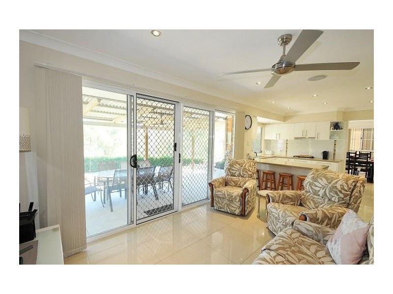 11 Beaton Court, Ormeau QLD 4208