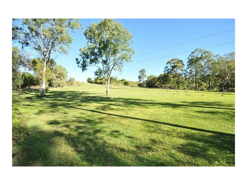 11 Beaton Court, Ormeau QLD 4208