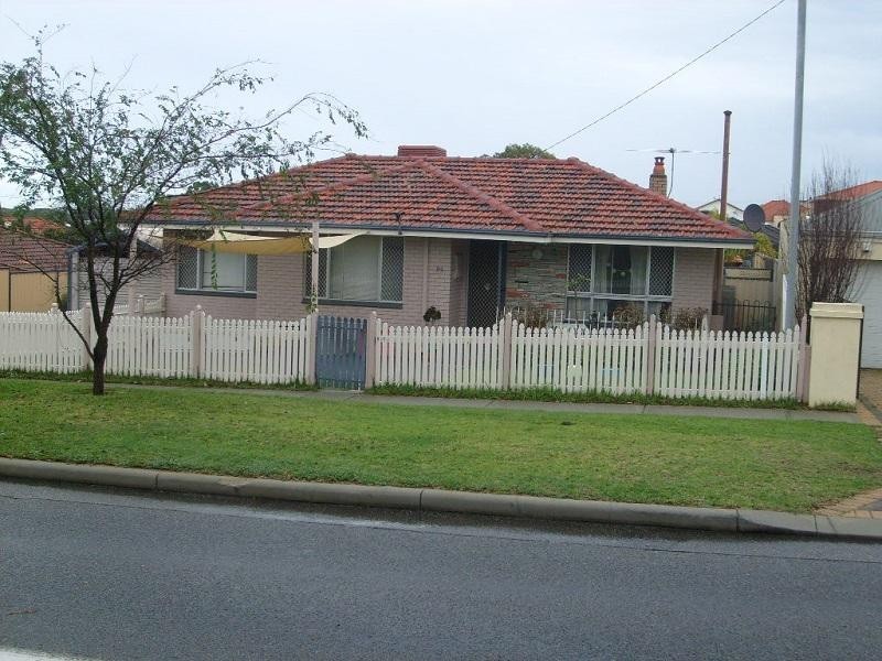 95 York Street, Beaconsfield WA 6162