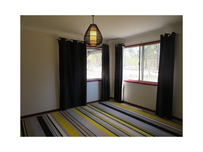 228 Shellytop Road, Durong QLD 4610