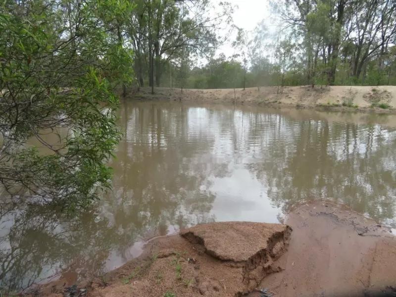 228 Shellytop Road, Durong QLD 4610