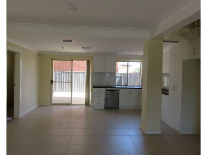 2/15 Park Street, Glandore SA 5037