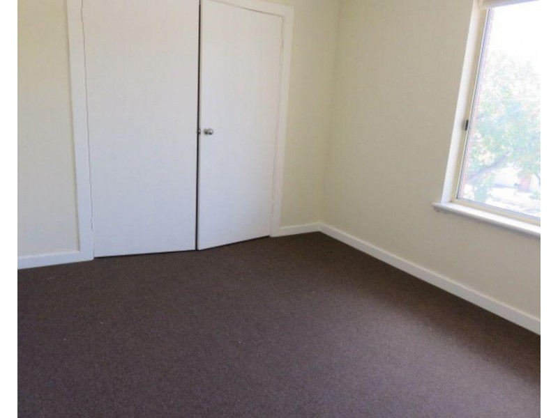 2/15 Park Street, Glandore SA 5037