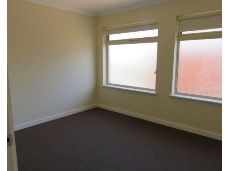 2/15 Park Street, Glandore SA 5037