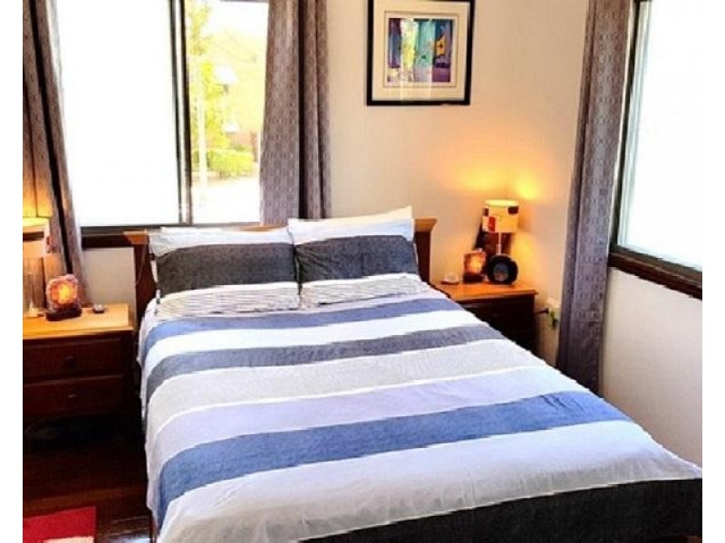 99 Riding Road, Hawthorne QLD 4171