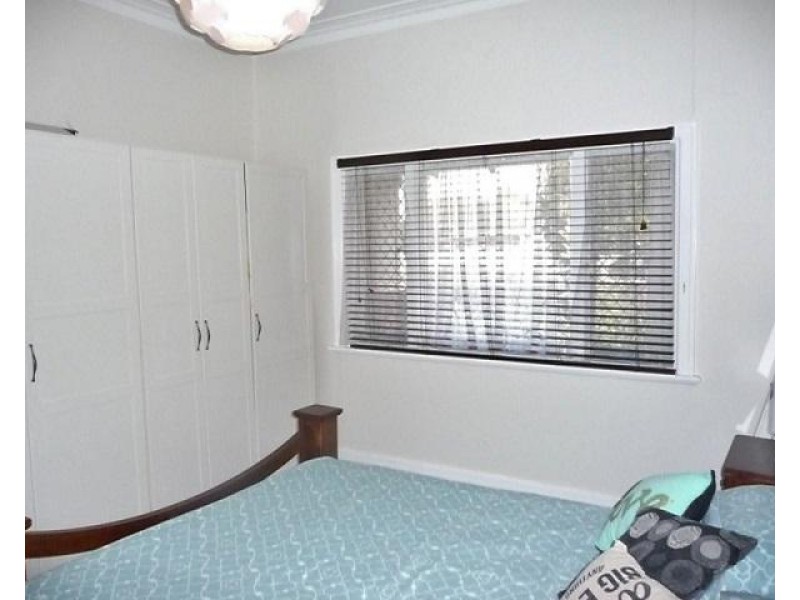 21 Fitzroy Road, Rivervale WA 6103