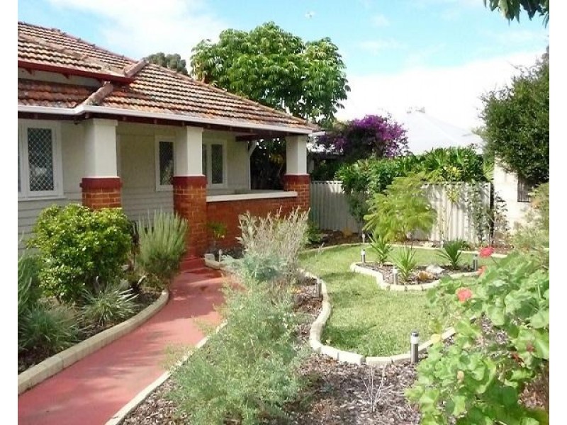 21 Fitzroy Road, Rivervale WA 6103