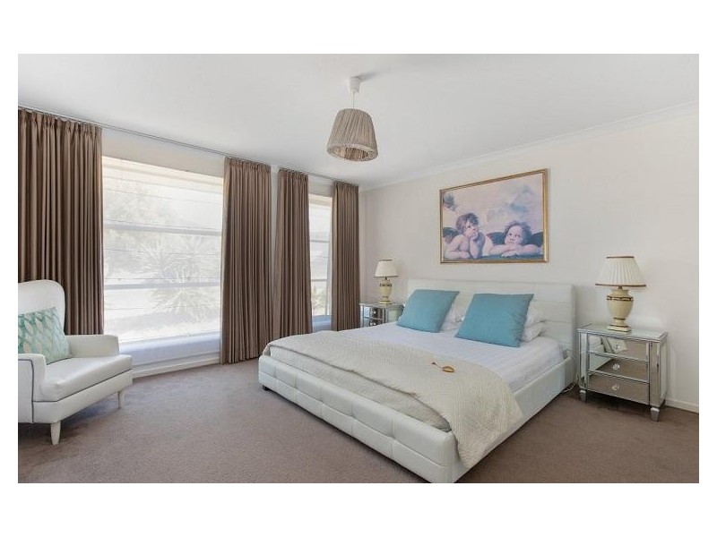 52 Grampian Boulevard, Cowes VIC 3922