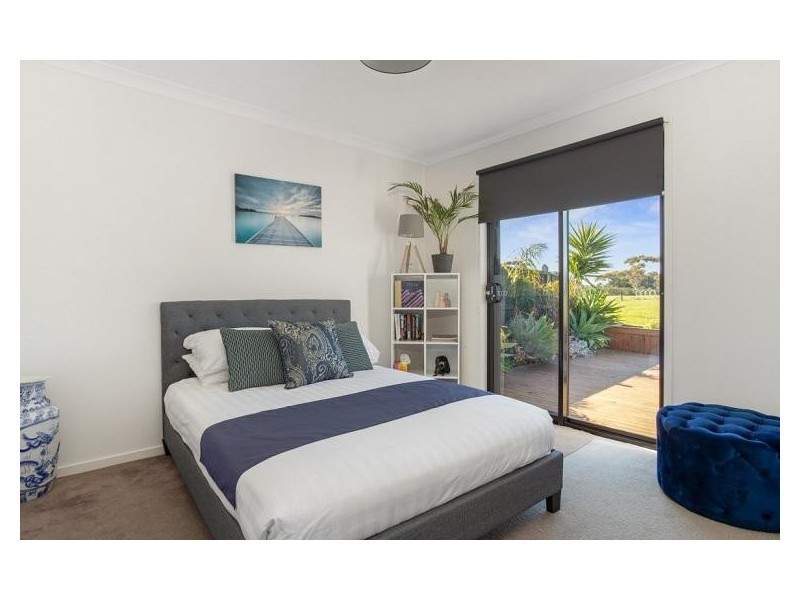 52 Grampian Boulevard, Cowes VIC 3922