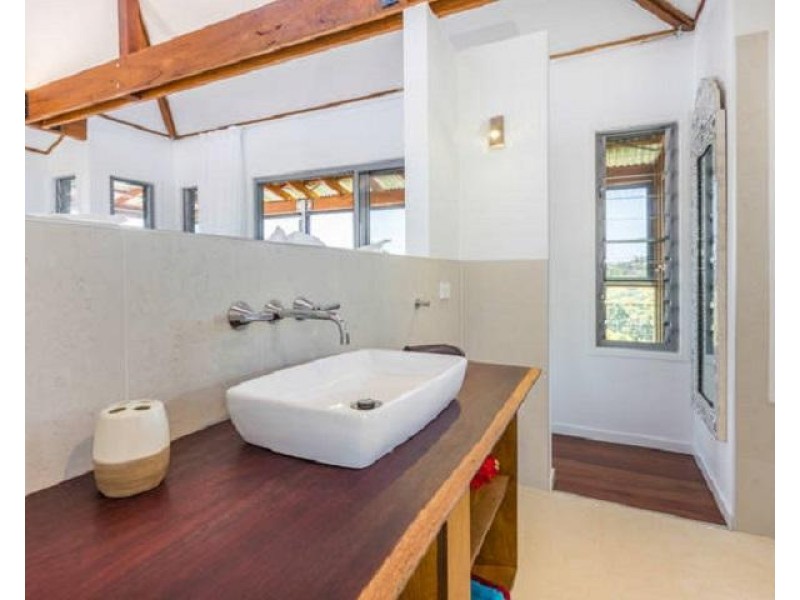 4 Warri Way, Currumbin Valley QLD 4223