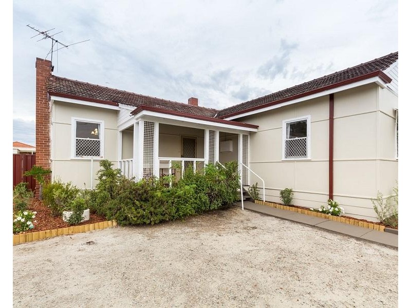 120 Toorak Road, Rivervale WA 6103