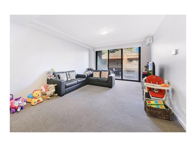 2/9-11 Weston Street, Rosehill NSW 2142