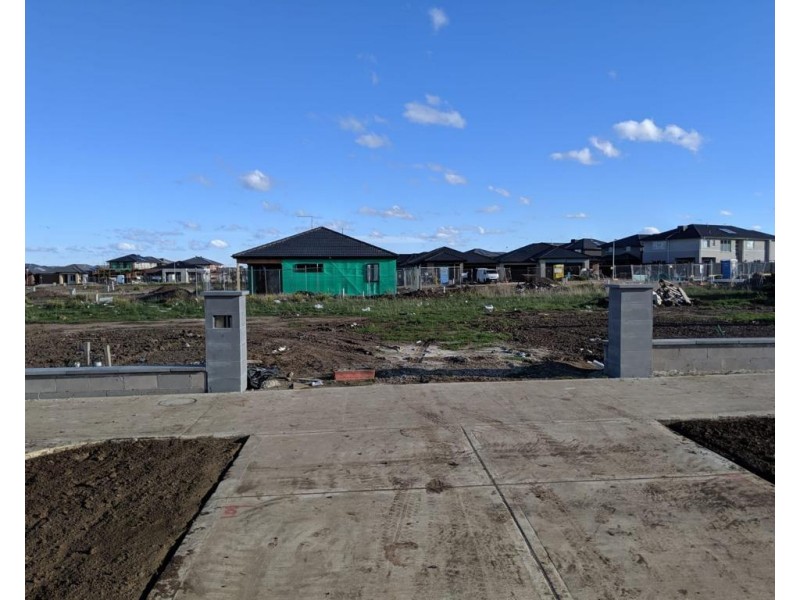 268 Marathon Boulevard, Craigieburn VIC 3064