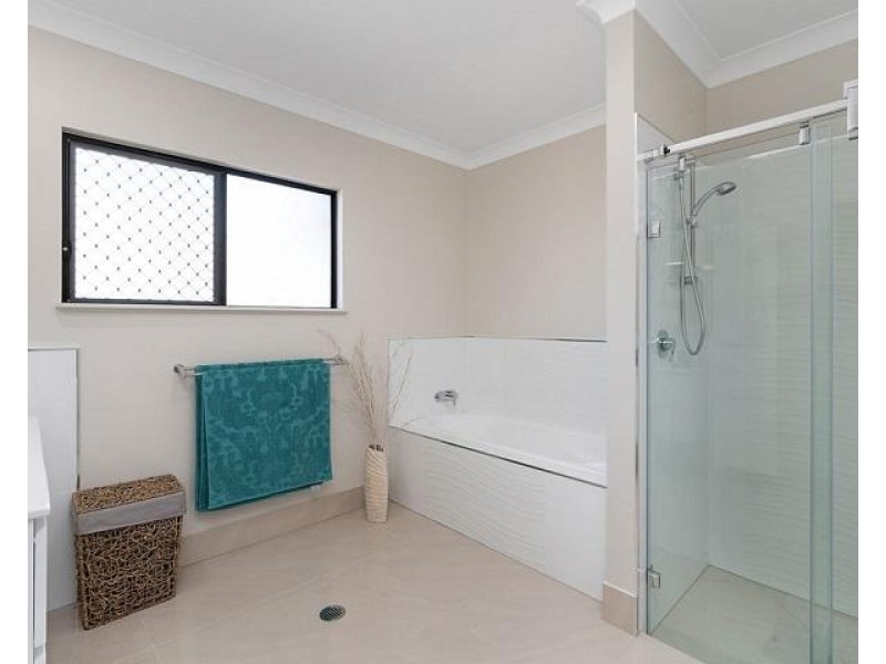 2573 Kennedy Highway, Koah QLD 4881
