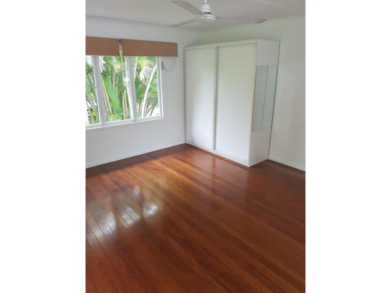 24 Pioneer Street, Bingil Bay QLD 4852
