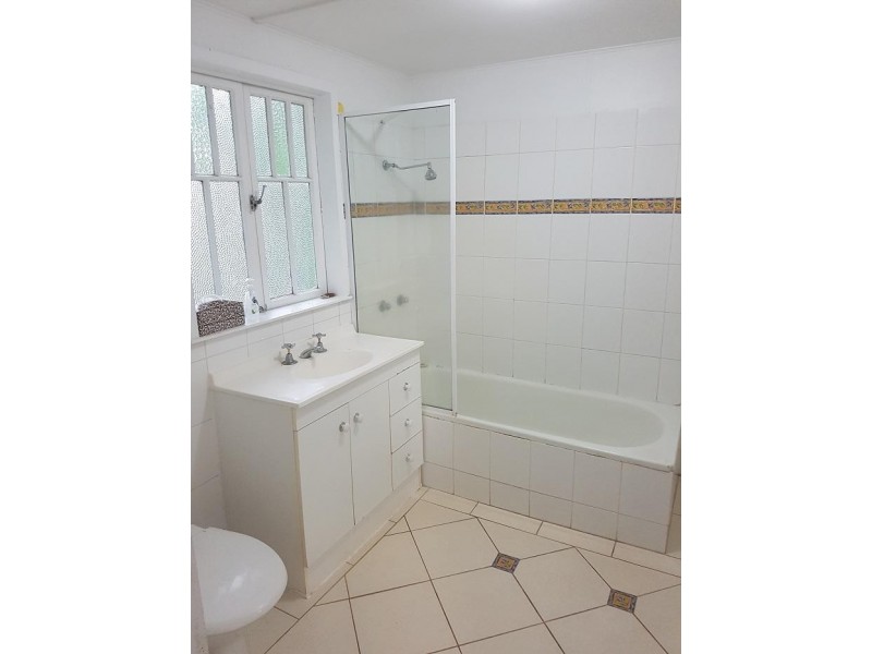 24 Pioneer Street, Bingil Bay QLD 4852