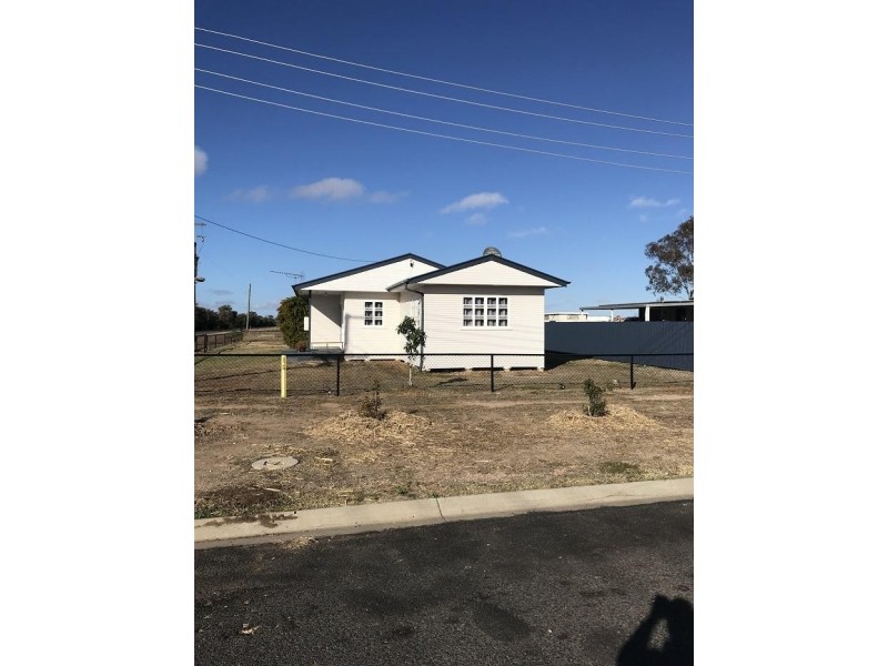 18 Porter Street, Tara QLD 4421
