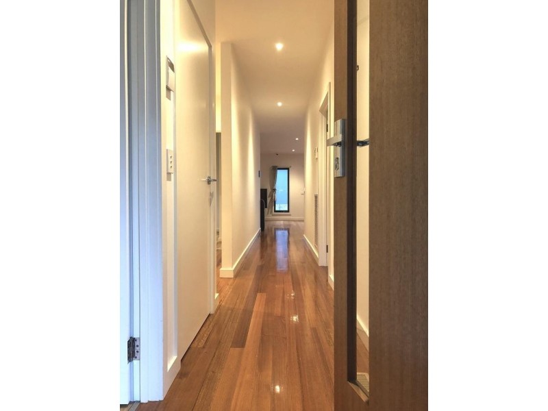 28 Graeme Avenue, Ringwood VIC 3134