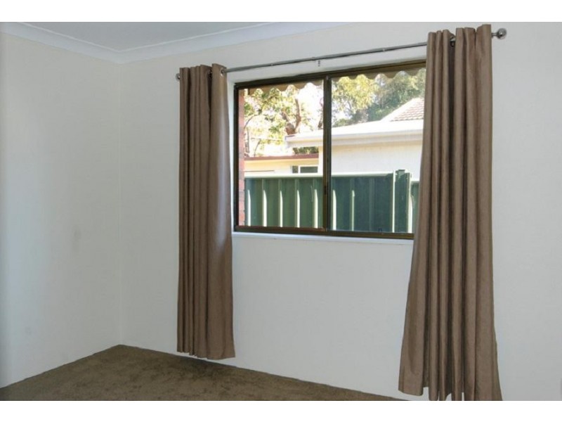 13 Larmer Close, Broulee NSW 2537
