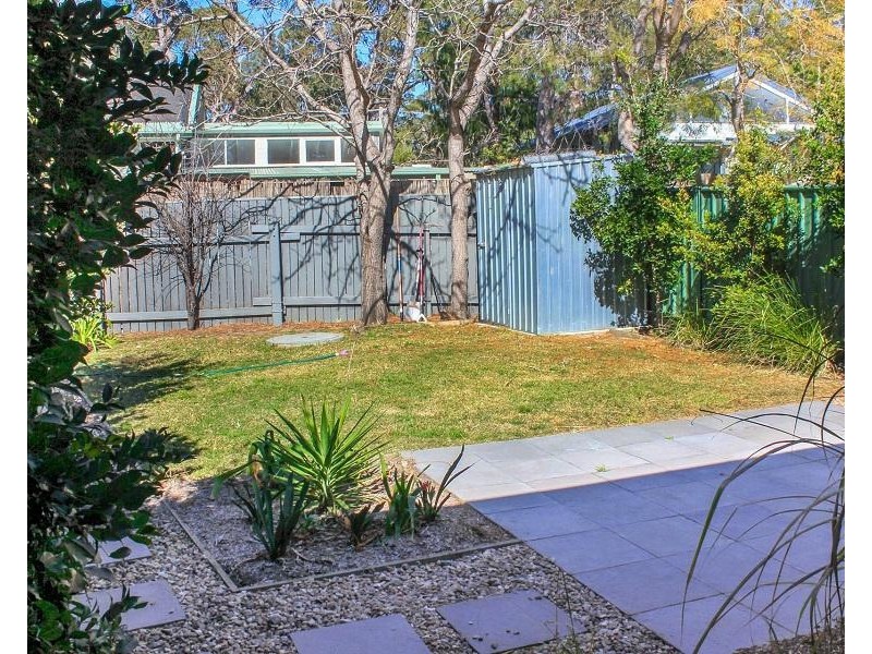 13 Larmer Close, Broulee NSW 2537