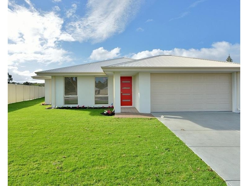 9 Marmora Vista, Dudley Park WA 6210