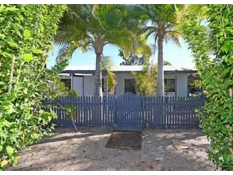 106 Moorabinda Drive, Sunshine Acres QLD 4655