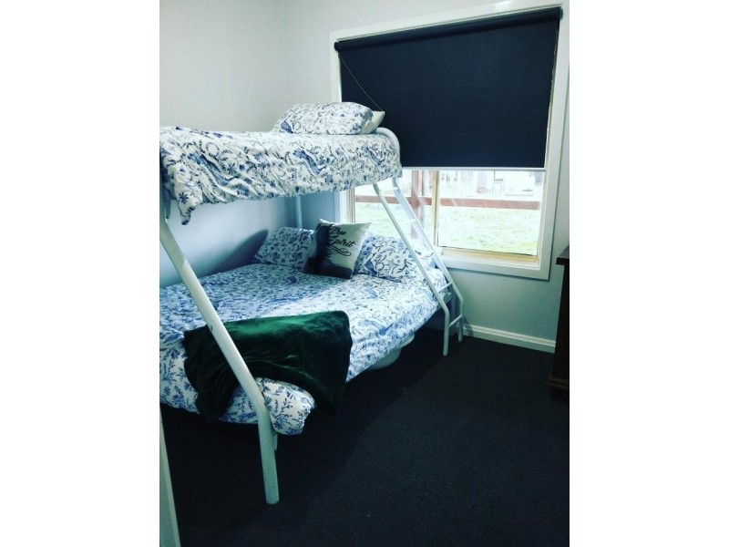 13 Main Street, Maindample VIC 3723