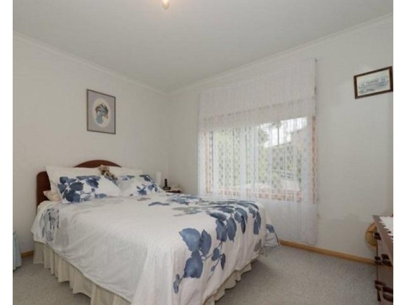 1/40 Topham Sreet, Rose Bay TAS 7015