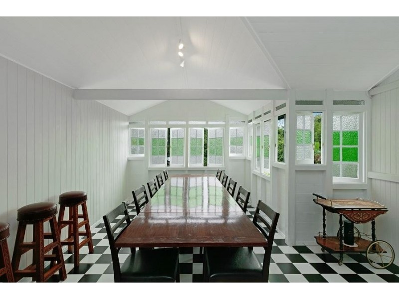 90 Charles Street, Manunda QLD 4870