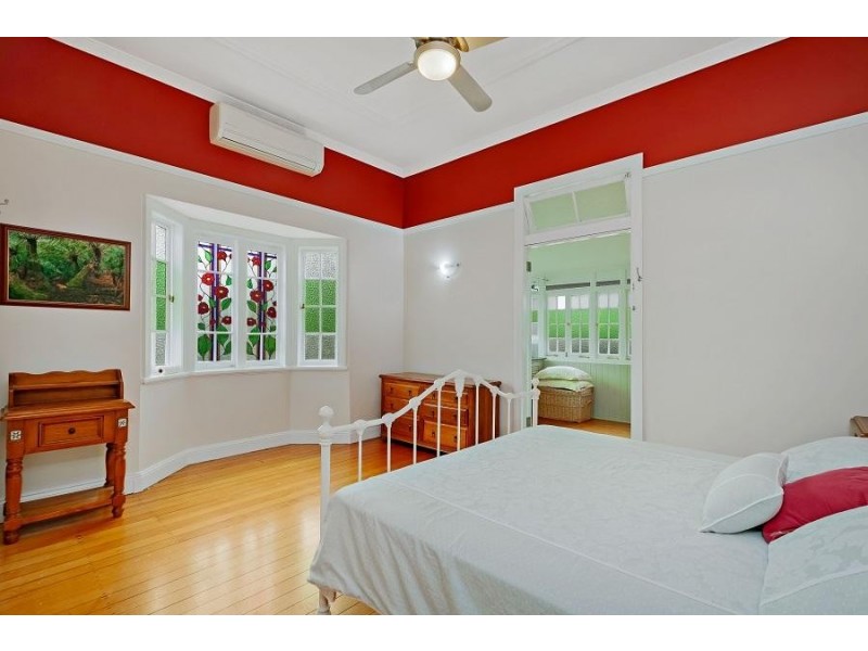 90 Charles Street, Manunda QLD 4870