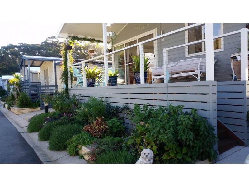 35/300 Kings Point Drive, Ulladulla NSW 2539