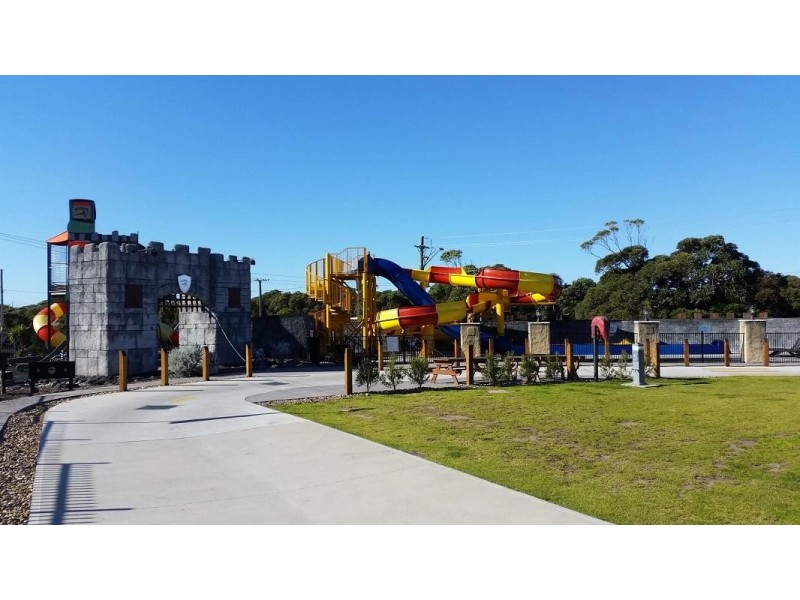 35/300 Kings Point Drive, Ulladulla NSW 2539