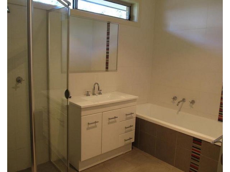 5 Buscombe Street, Forde ACT 2914