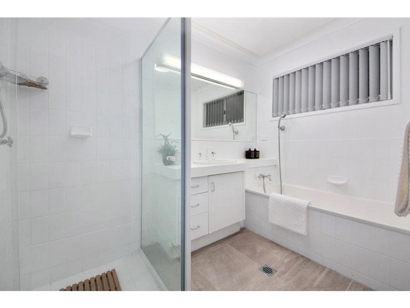 61 Belinda Crescent, Springwood QLD 4127