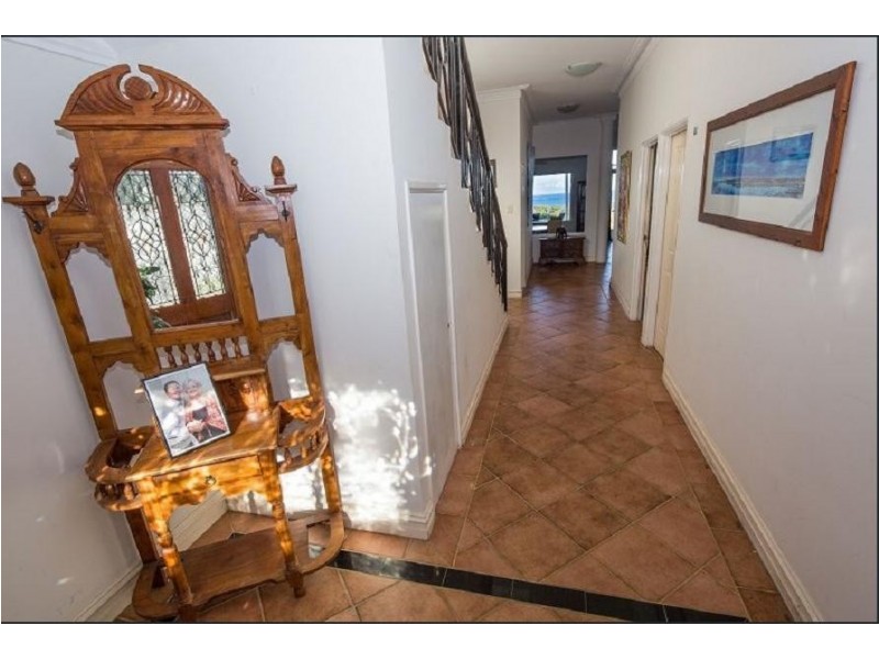 8 Chalmers Court, Mindarie WA 6030