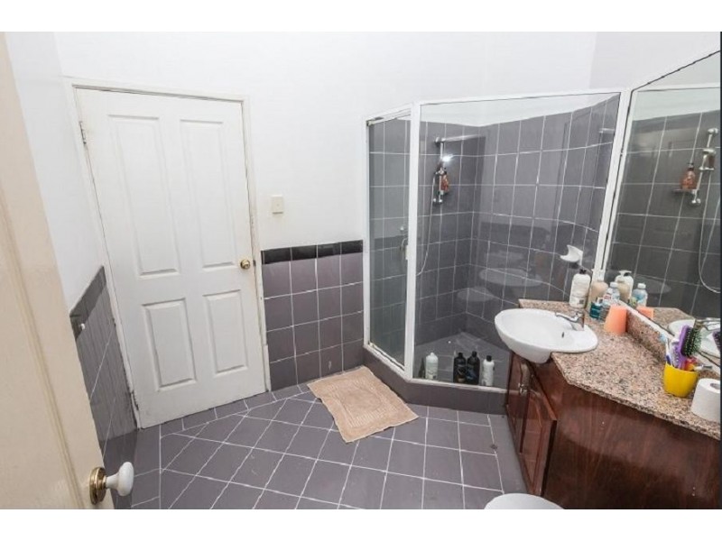 8 Chalmers Court, Mindarie WA 6030