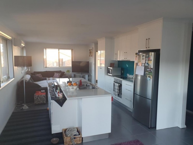 1/3 Home Avenue, Blackmans Bay TAS 7052