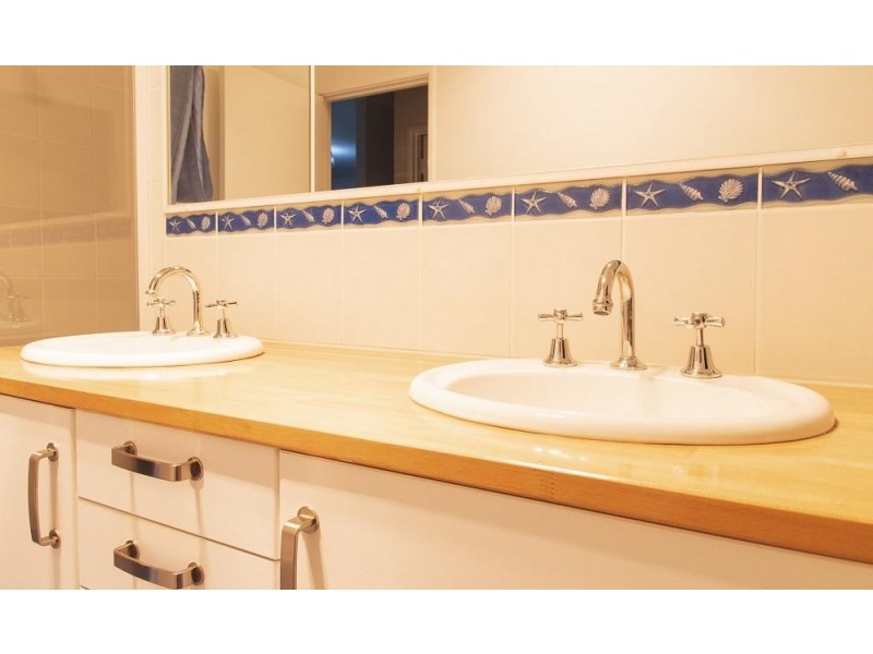 59 Flying Foam Way, Jurien Bay WA 6516