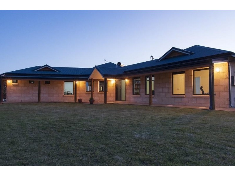 59 Flying Foam Way, Jurien Bay WA 6516