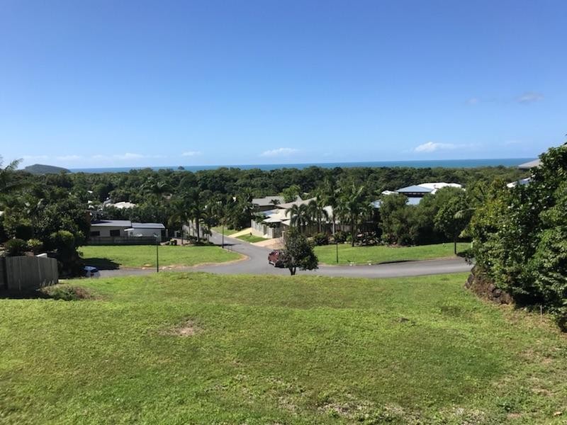 20 Savannah Street, Palm Cove QLD 4879