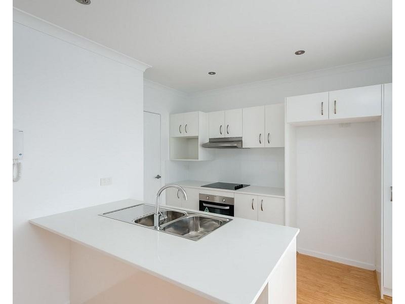 16/59 Ward Street, Southport QLD 4215