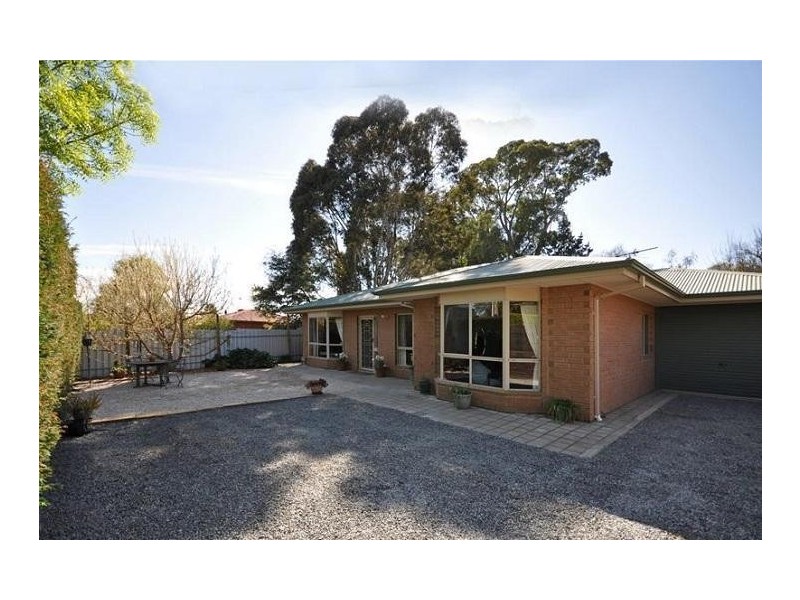 8 Randell Terrace, Gumeracha SA 5233