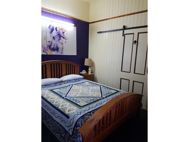 533 Gentle Annie Road, Ambrose QLD 4695