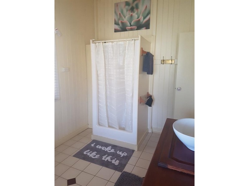 533 Gentle Annie Road, Ambrose QLD 4695