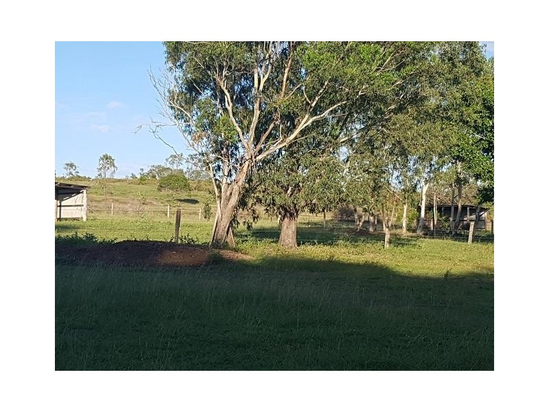 533 Gentle Annie Road, Ambrose QLD 4695